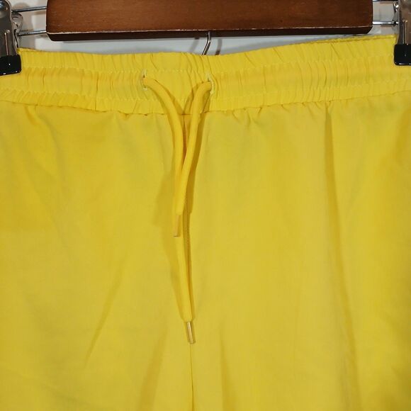 Pine Trails Performance Women's Yellow Athletic Shorts 100% Polyester Activewear - Picture 4 of 8